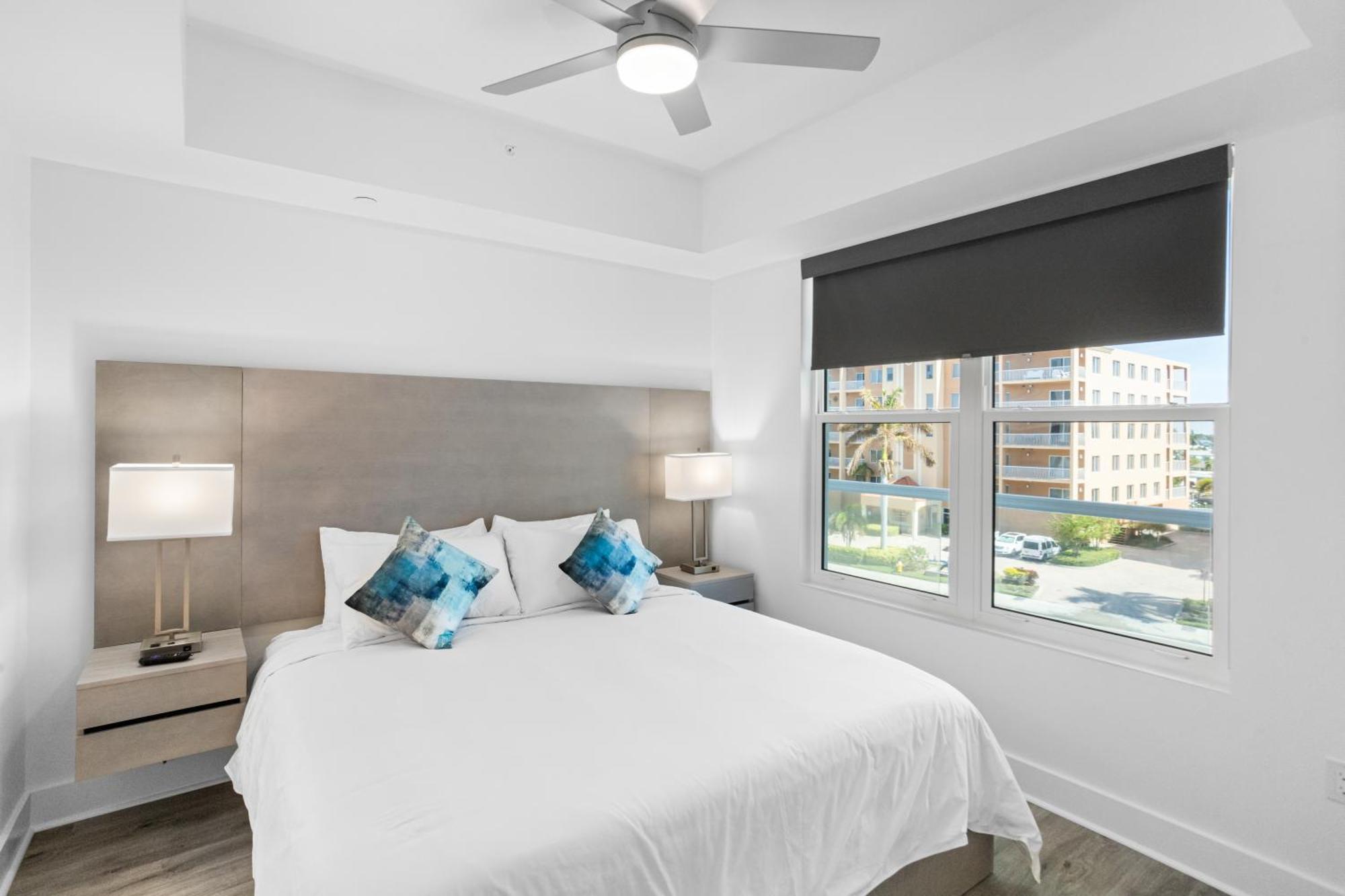 Ocean Club Treasure Island Hotel St. Pete Beach Exterior photo